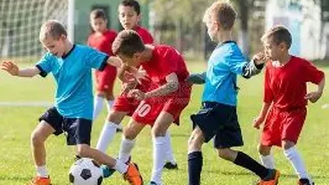 莫拉塔表示：受佩德里和奥尔莫劝说，坚定放弃退出国家队念头